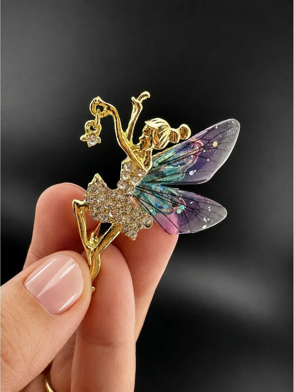 Elegant Forest Deer Brooch Pin for Women
